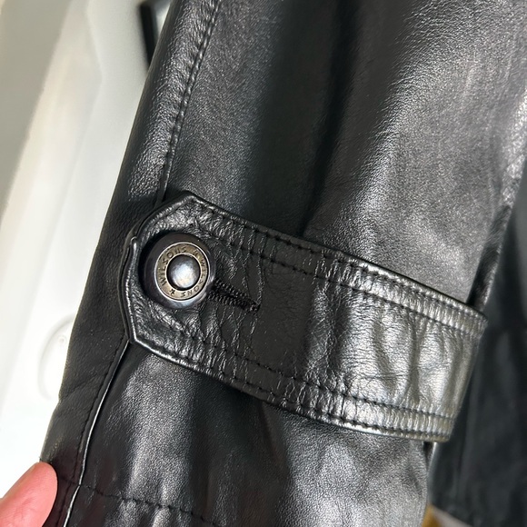 Wilsons Leather Black Genuine Leather Coat | Classic Longline Trench - Picture 5 of 8